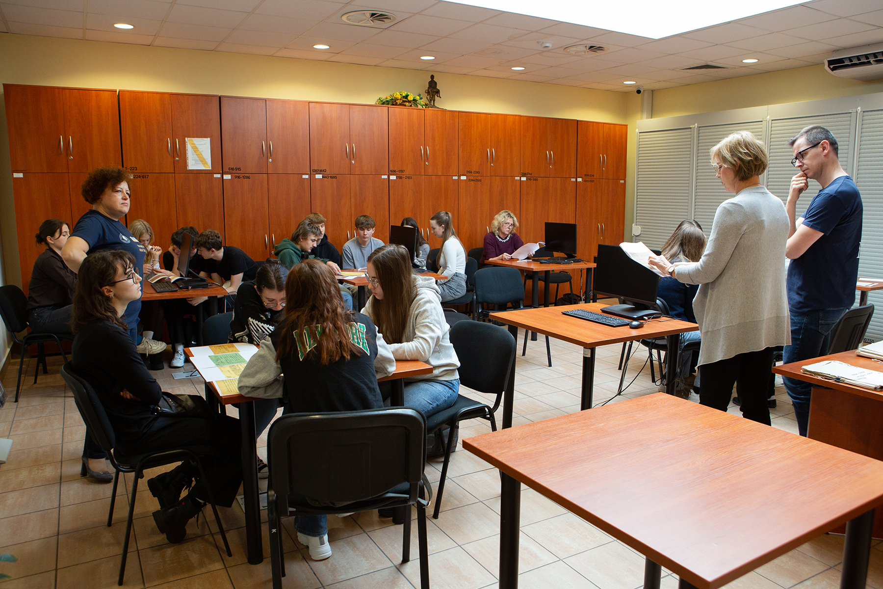 You are currently viewing Z wizytą w Instytucie Pamięci Narodowej w Rzeszowie – lekcja w archiwum